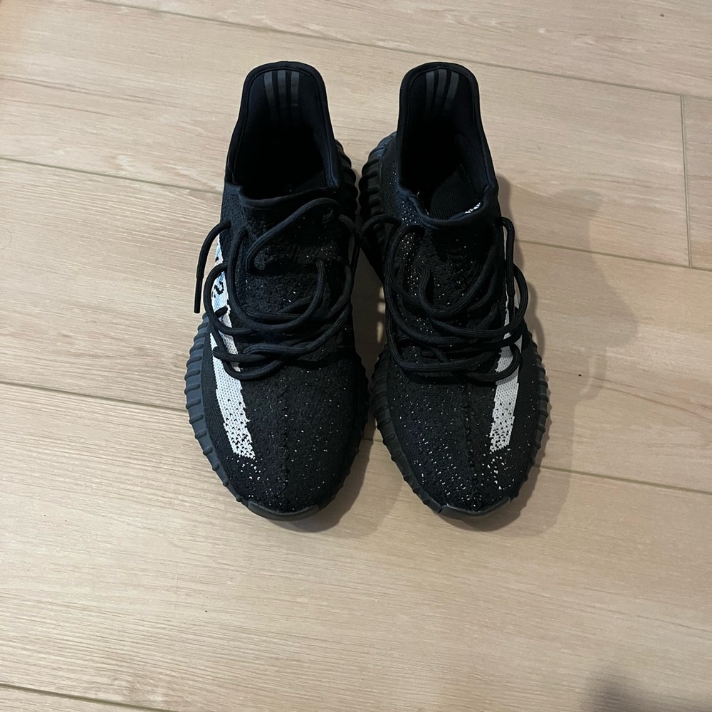 Yeezy 350 v1 Oreo